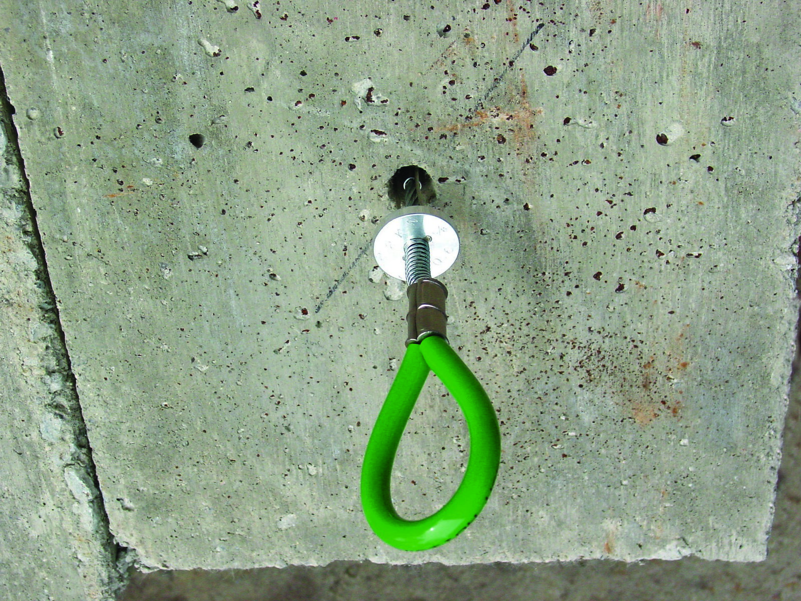 Miller Grip™ Portable and Reusable Concrete Connector